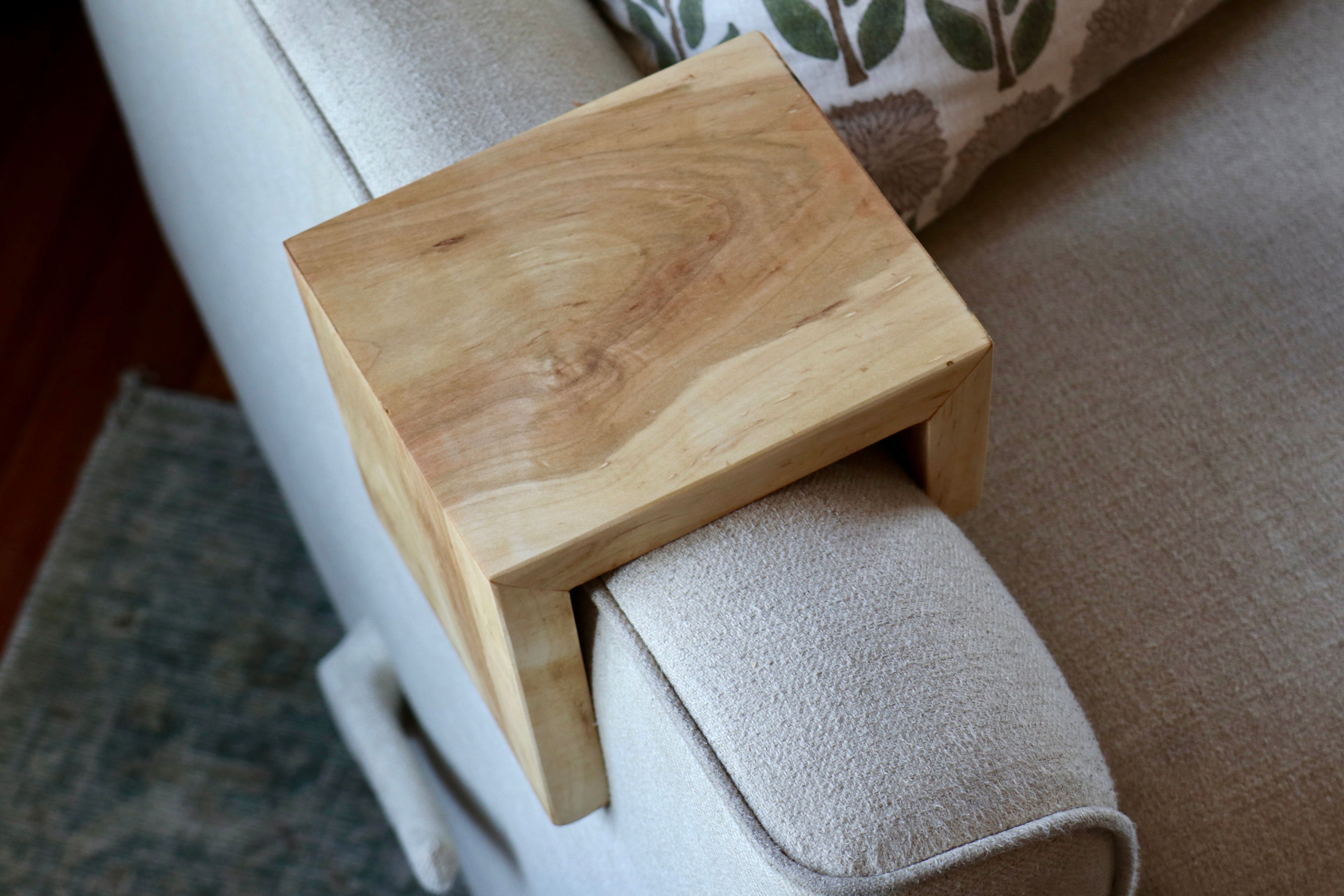 5" Soft Maple Armrest Table