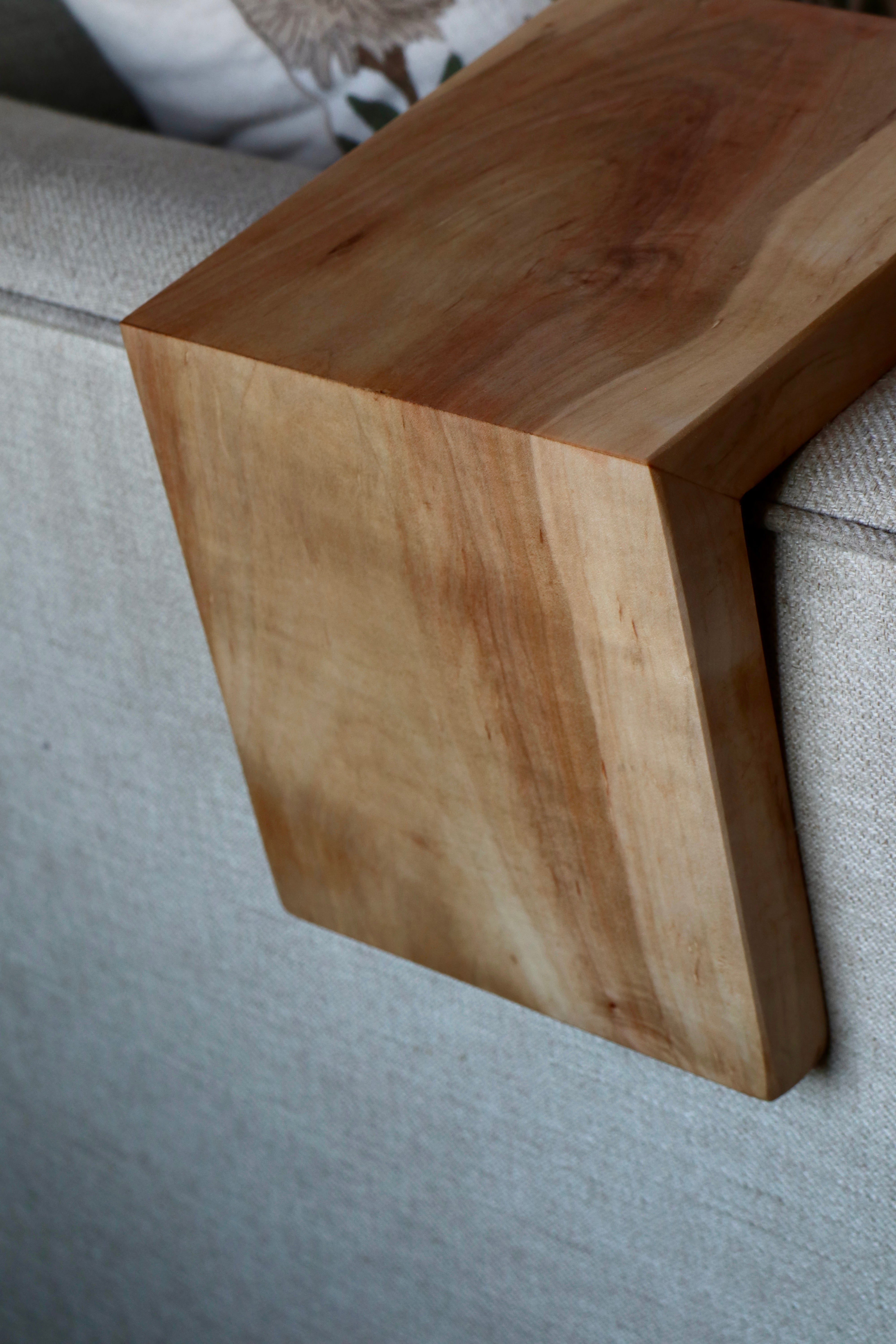 5" Soft Maple Armrest Table