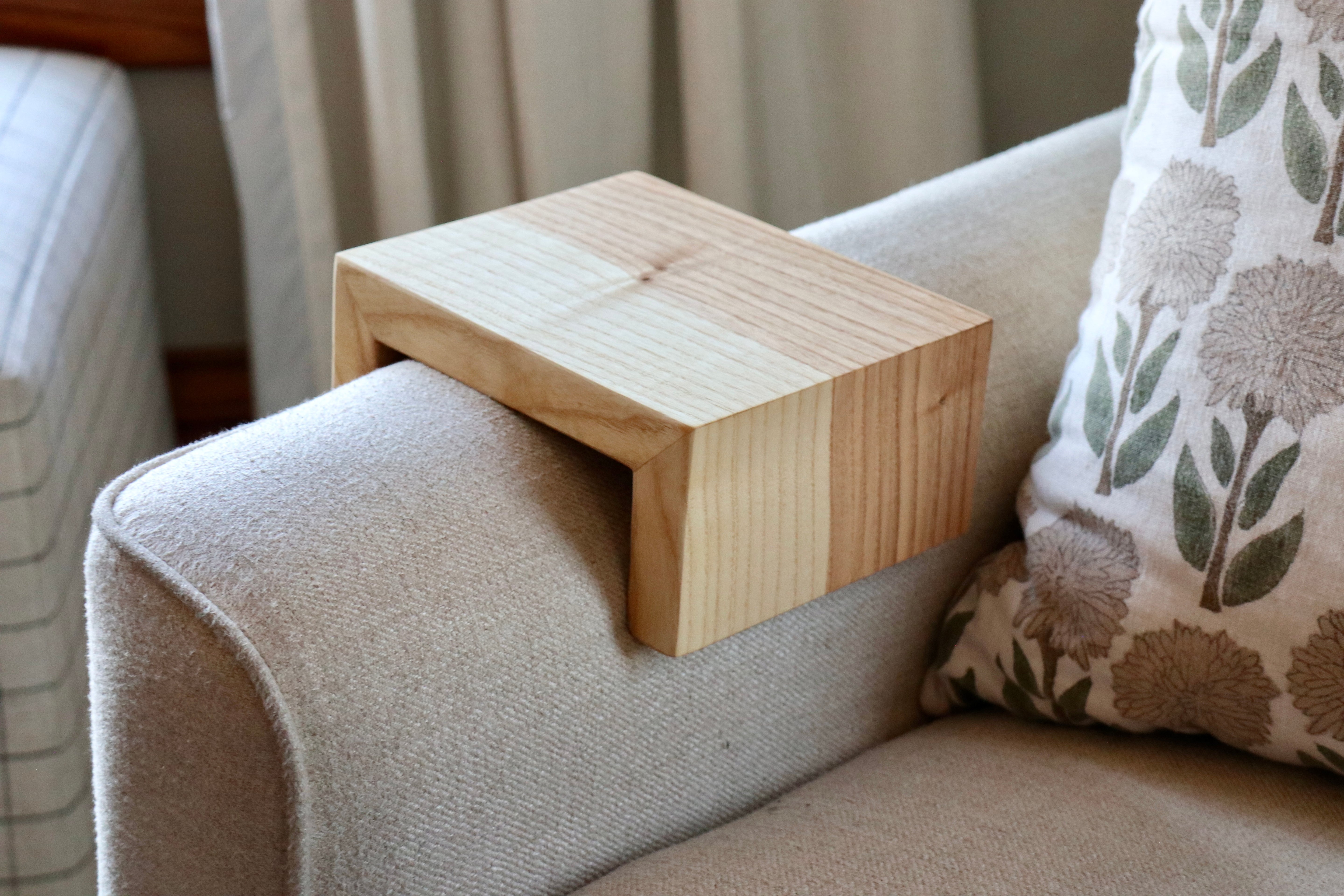 5" Ash Armrest Table, Coffee Table, Living Room Table