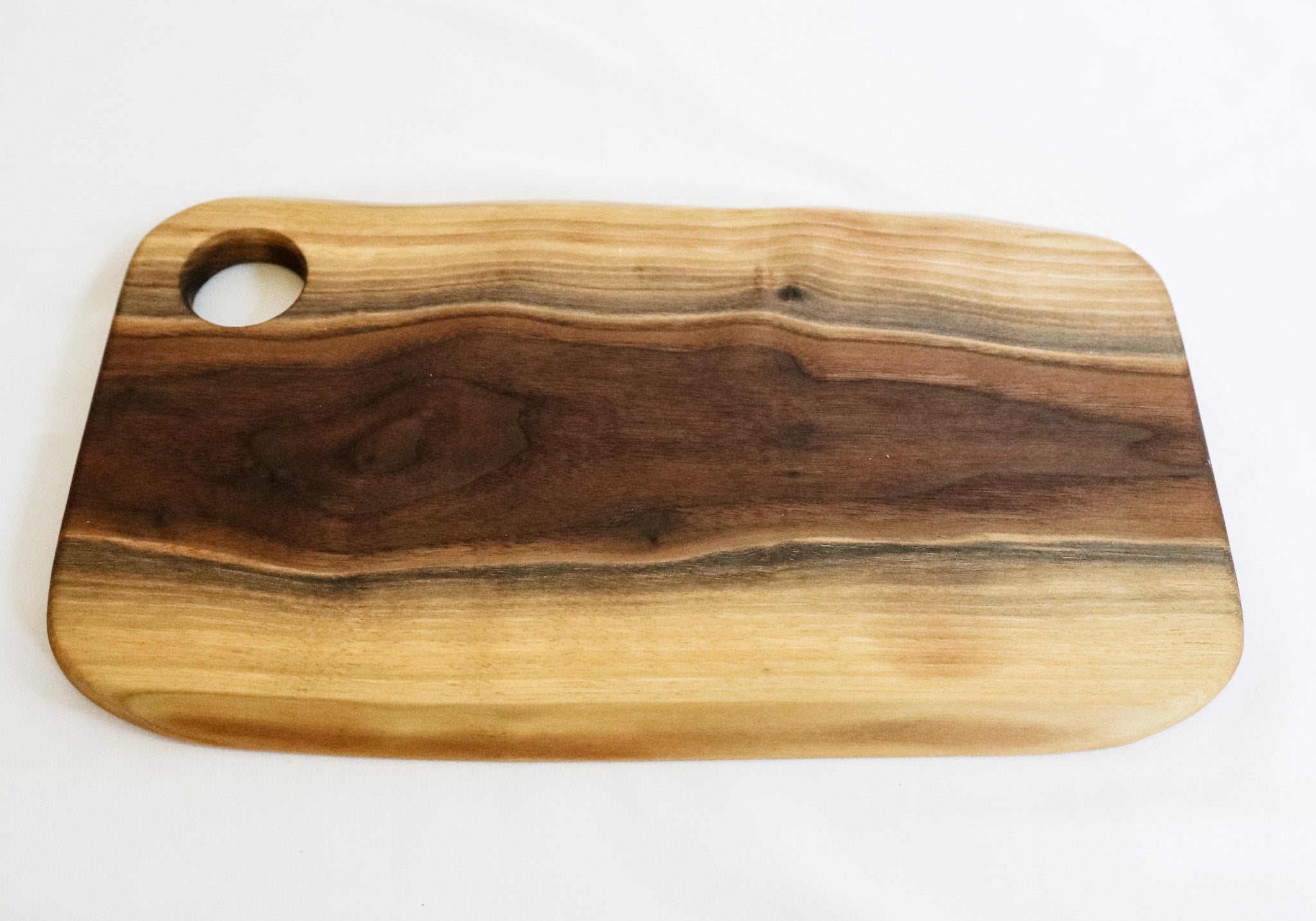Walnut Live Edge Cutting Board (in stock)