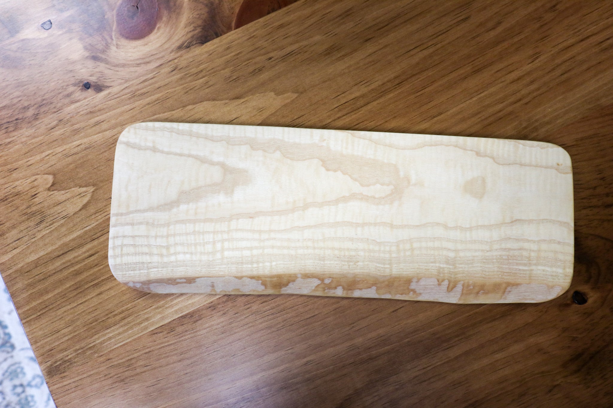 Live Edge Ash Cutting Board (in stock) - Hazel Oak Farms