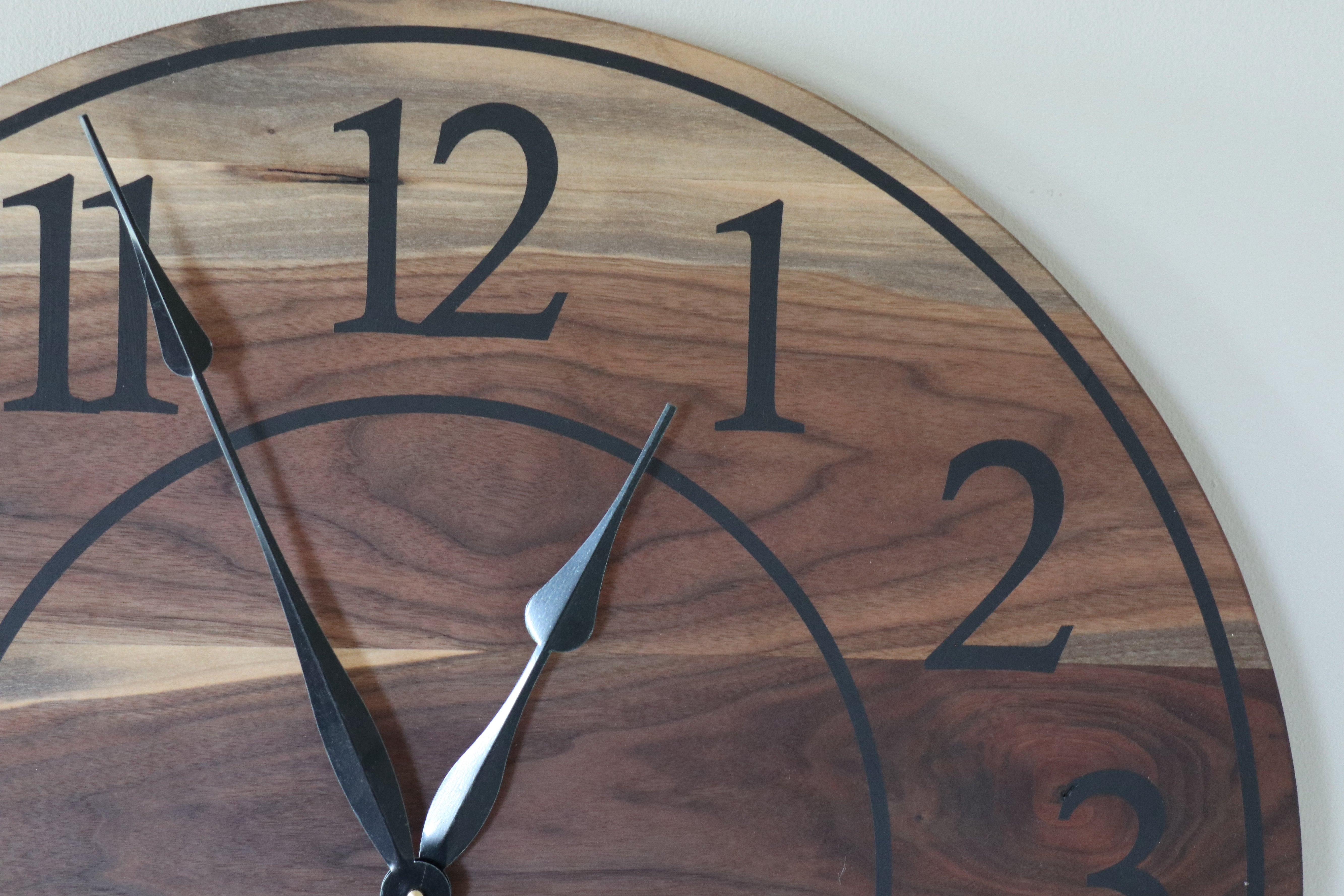 Live Edge 26&quot; Black Walnut Wall Clock with Black Numbers (in stock)