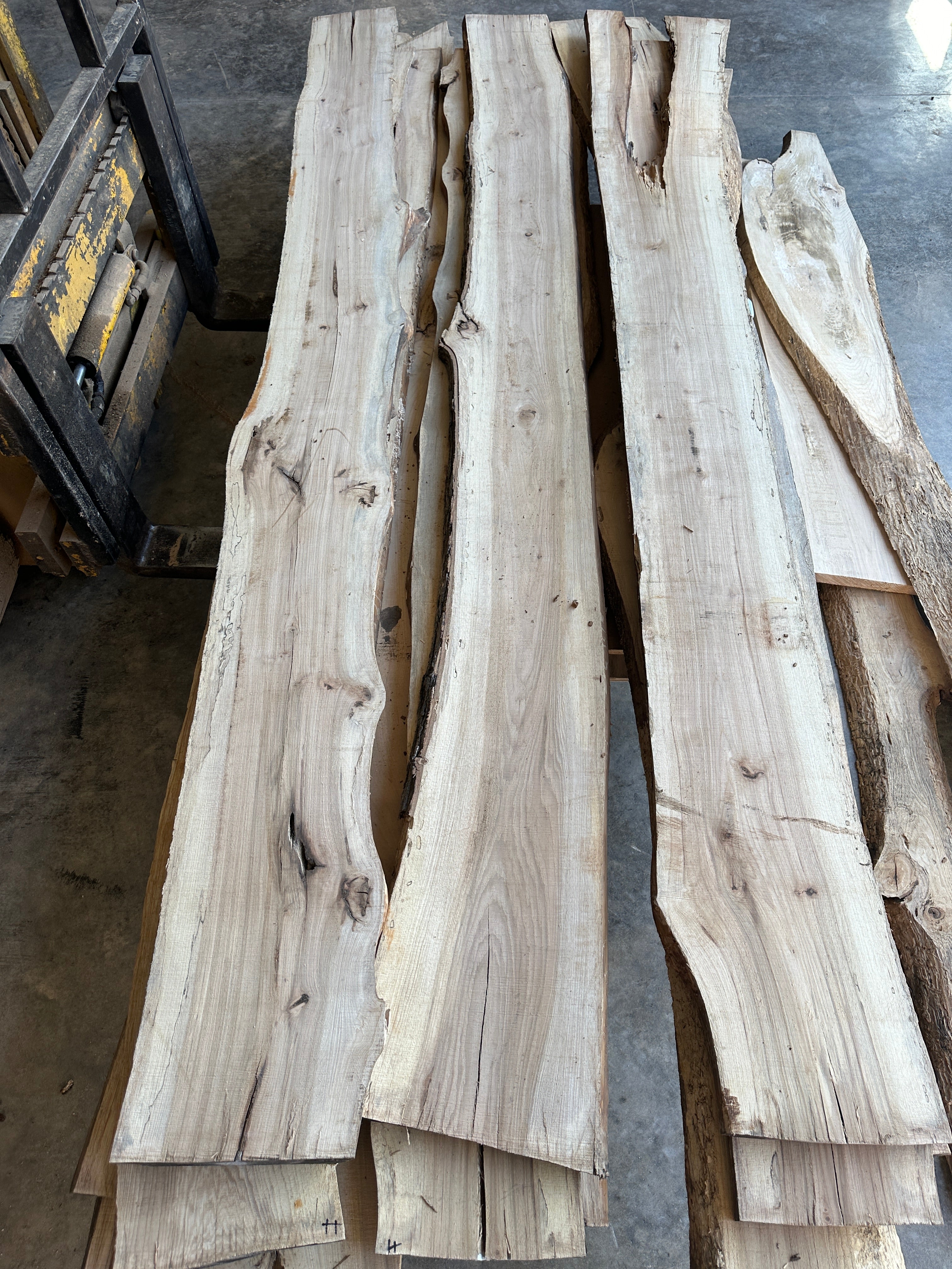 Hickory Live-edge slabs 4/4, *pickup only*
