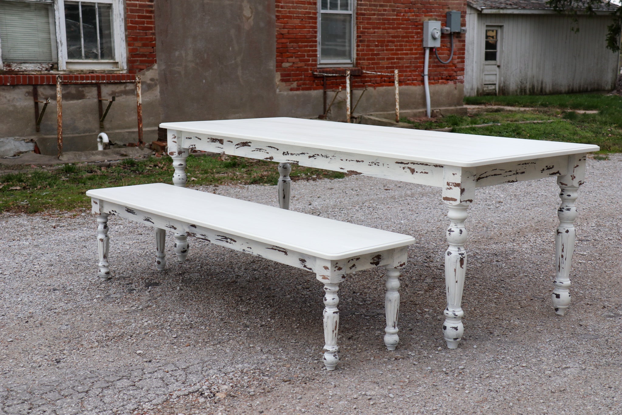 White Farmhouse Dining Table &amp; Bench with Distressed Legs