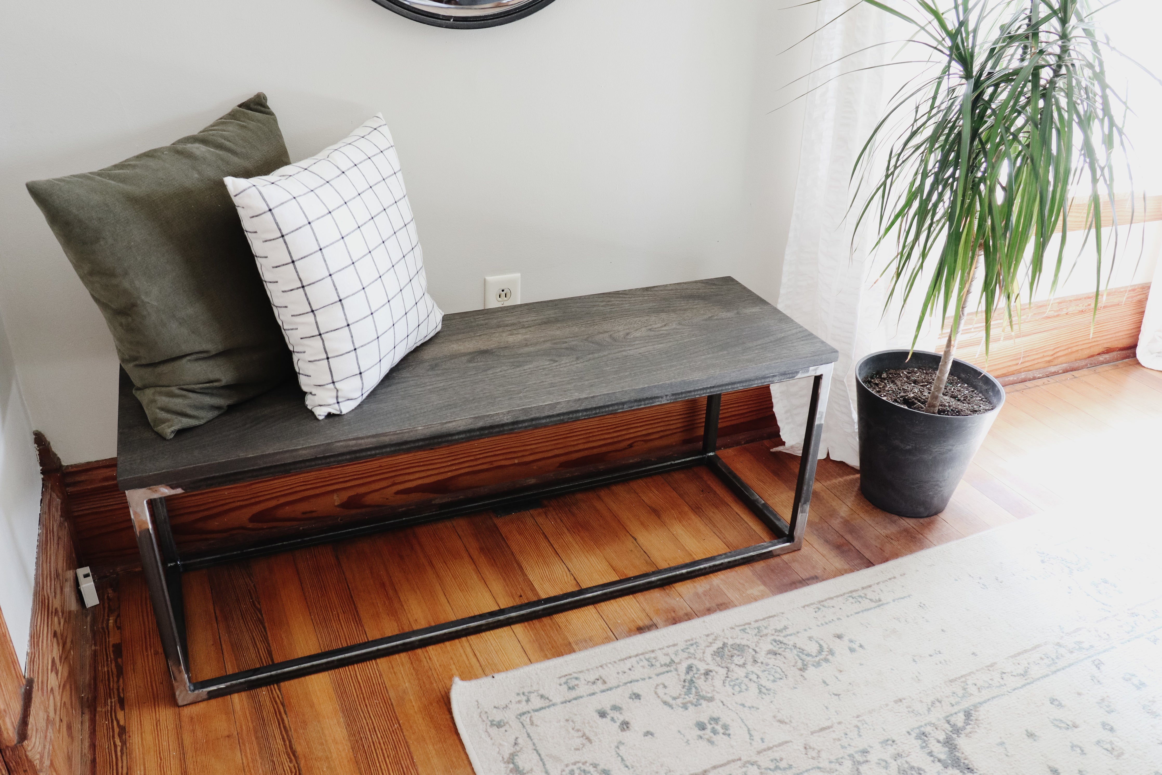 Modern Metal &amp; Wood Bench